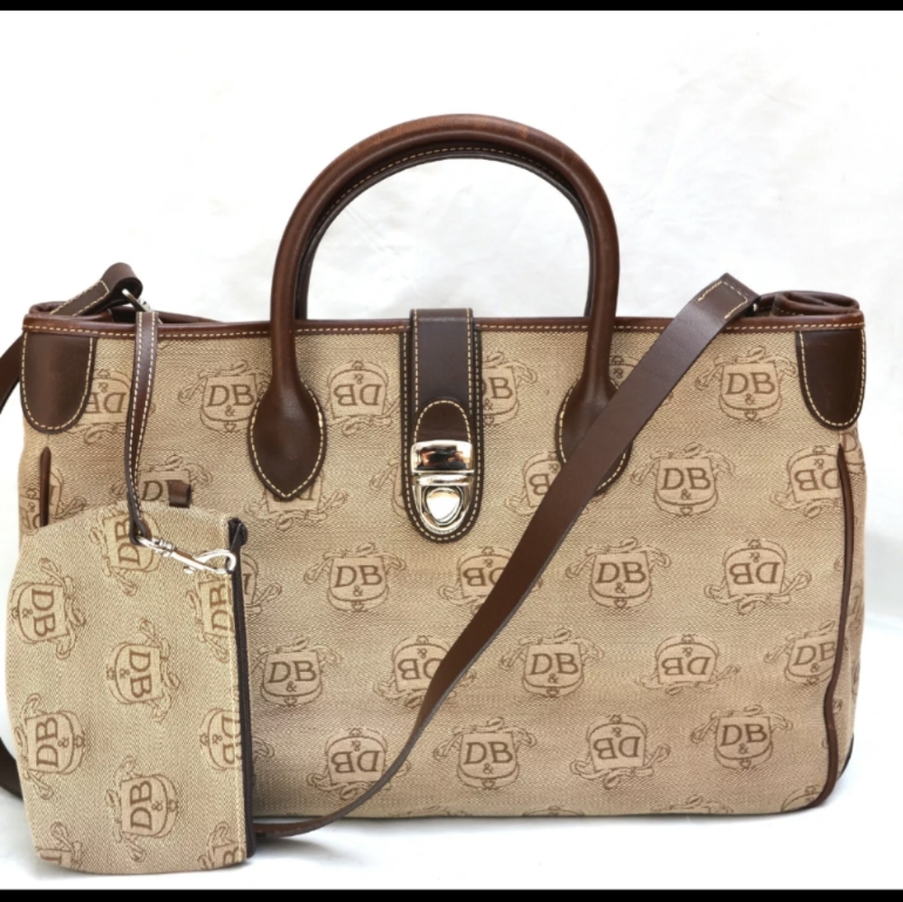 Dooney& Bourke signature double handle tote with detachable pouch!